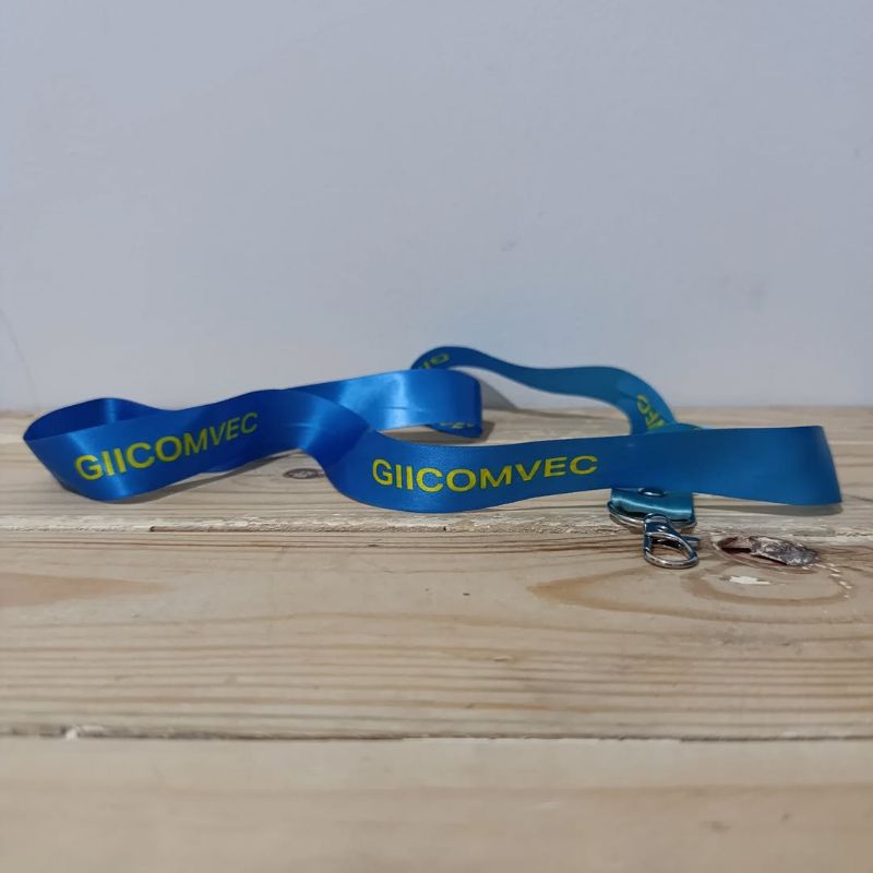 

Lanyard GIICOMVEC Tali Gantungan HP Name Tag