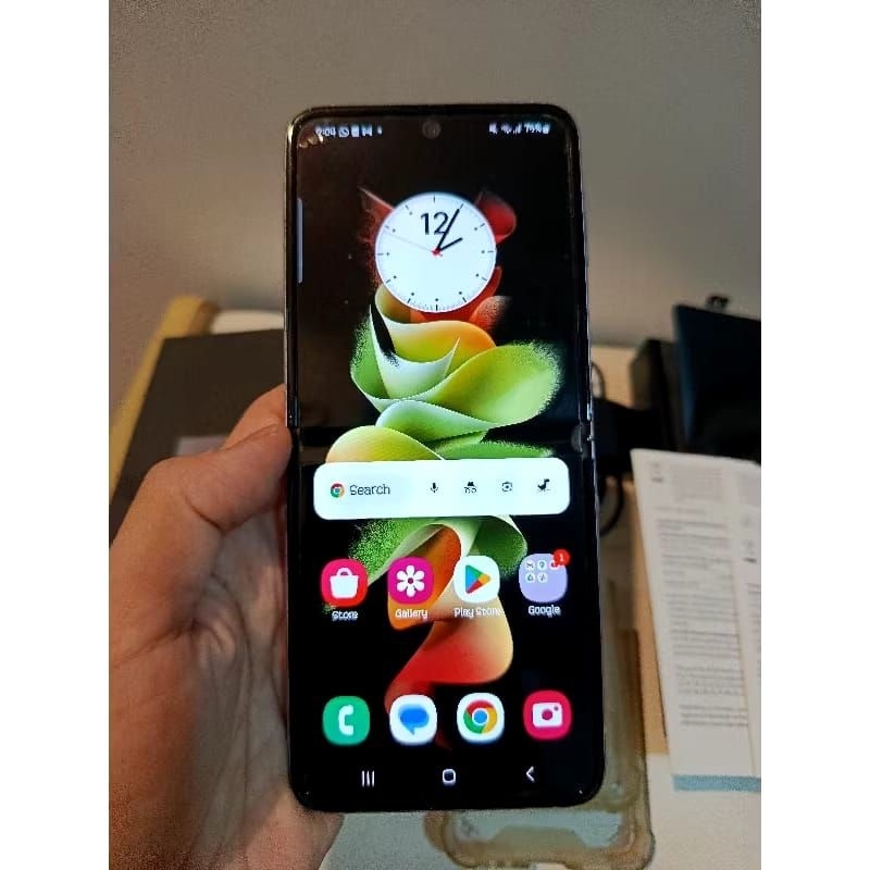 PRELOVED SAMSUNG GALAXY Z FLIP 3 RAM 8/256GB Purple Lavender Bekas Mulus