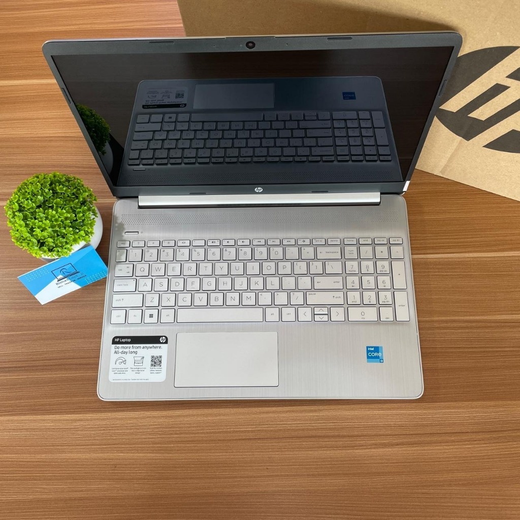 LAPTOP HP 15 CORE i3 GEN 12 RAM 8GB SSD 256GB SECOND/BEKAS