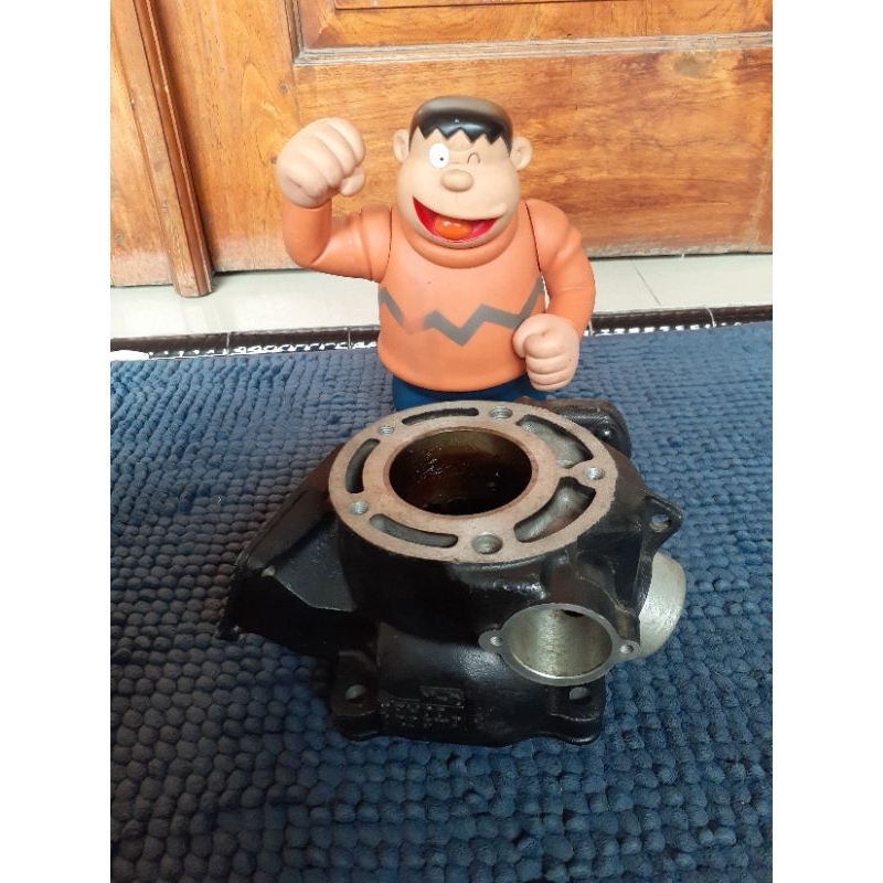 Cylinder Block Blok Bureng Boring Yamaha YZ125 YZ 125 1984 39W00 Original NOS