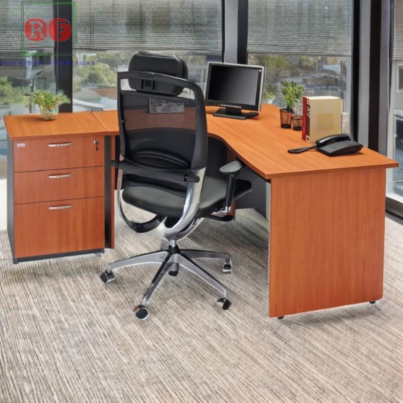 Meja Kerja Manager / Office Desk / Partisi Kantor / Meja Minimalis Arkadia
