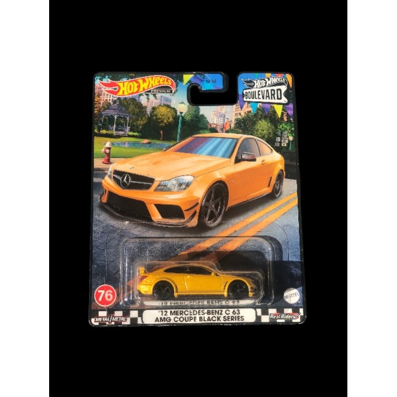 Hot Wheels Premium – ‘12 Mercedes-Benz C 63 AMG Coupe Black Series (Boulevard Series)