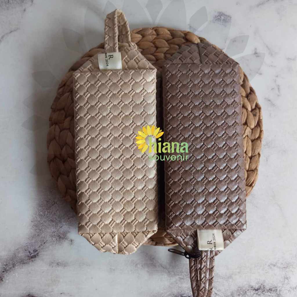 Pouch Kubus Pandan / Dompet Kubus Pandan / Pouch Kubus Souvenir