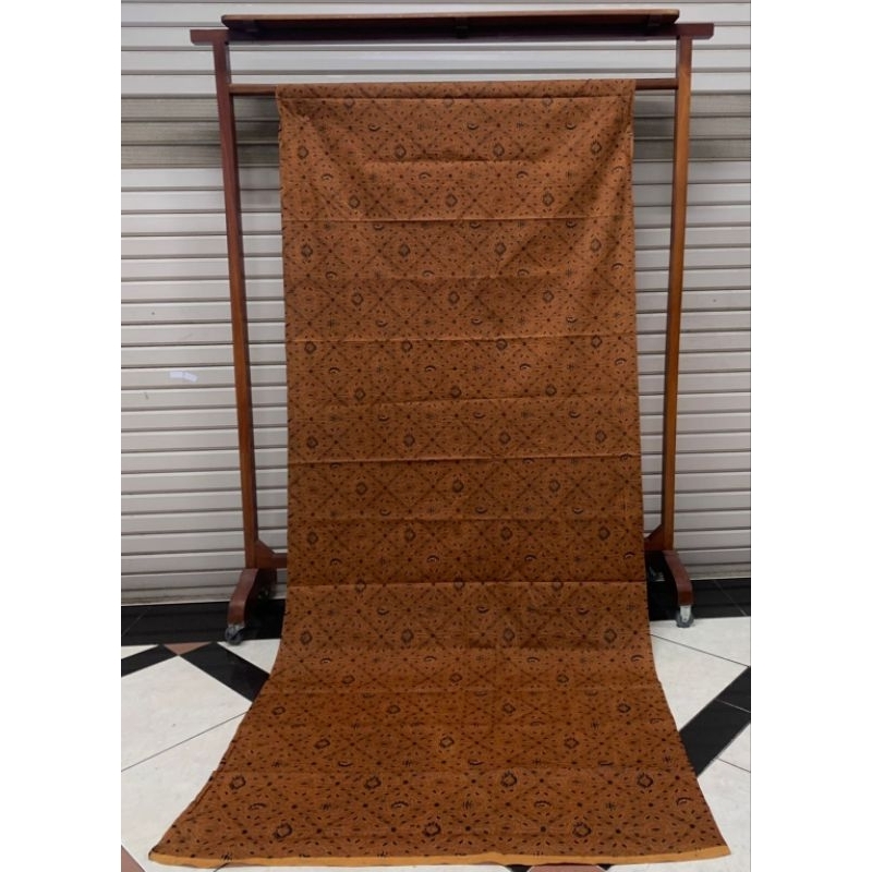 Kain batik solo alusan sidomukti sogan