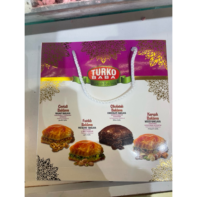 

1 PAKET ISI 4 TURKO BABA BAKLAVA ORI TURKI