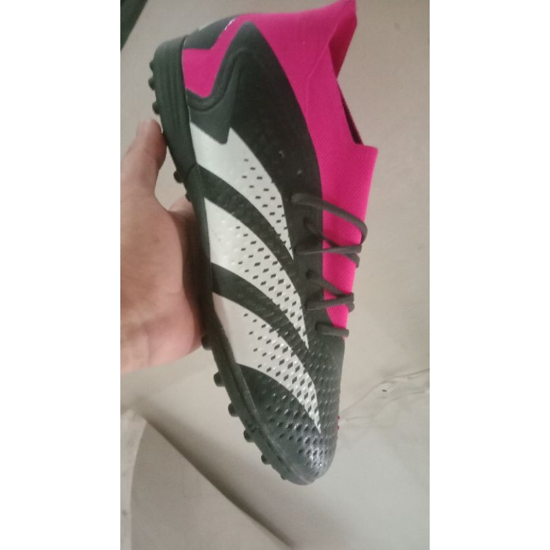 Adidas turf predator