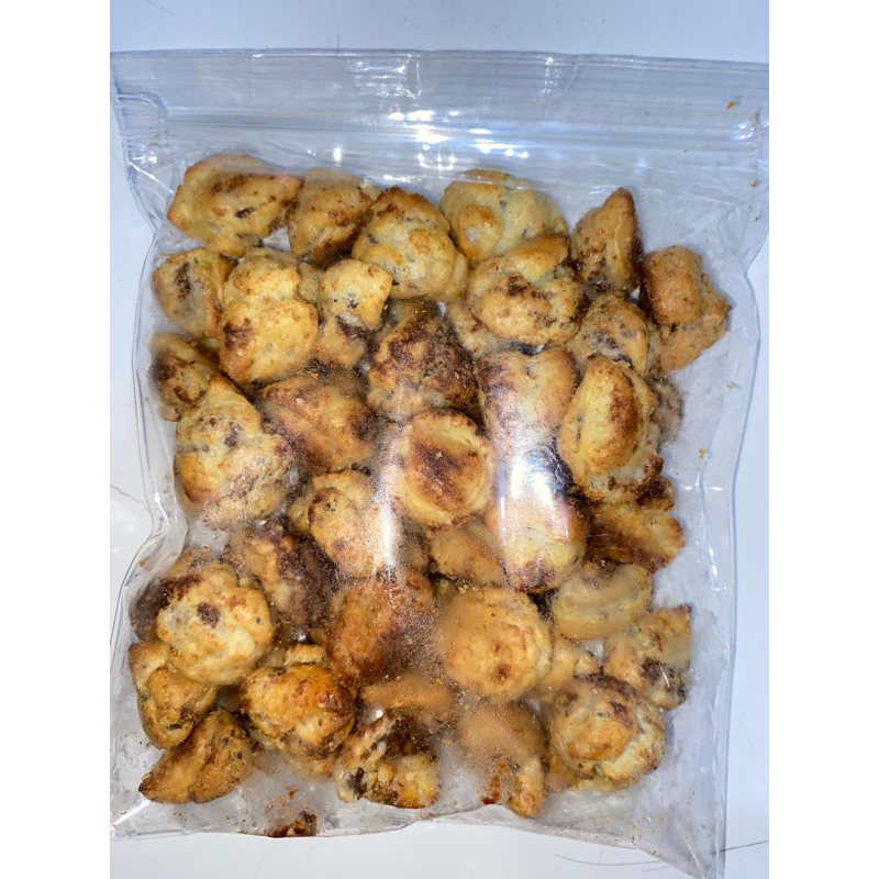 

Soes Coklat Premium, Coklat Lumer, Isian tidak Pelit