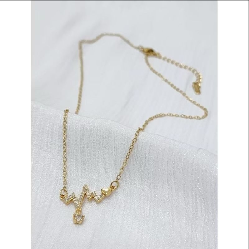 kalung titanium wanita motif detak jantung