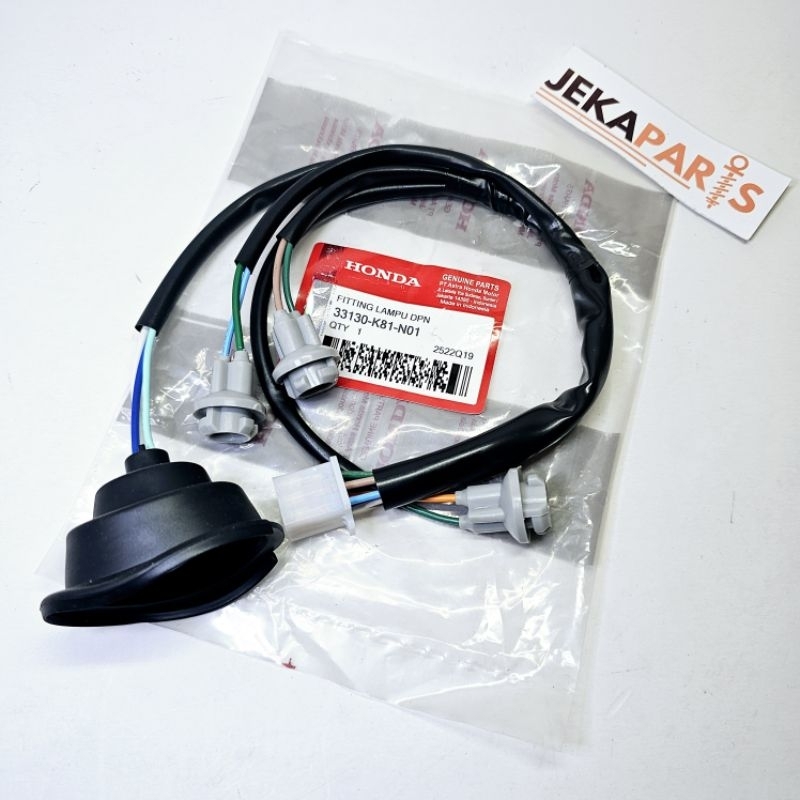 Fitting Socket Lampu Depan Assy Motor Beat Pop Esp Beat Street K81.