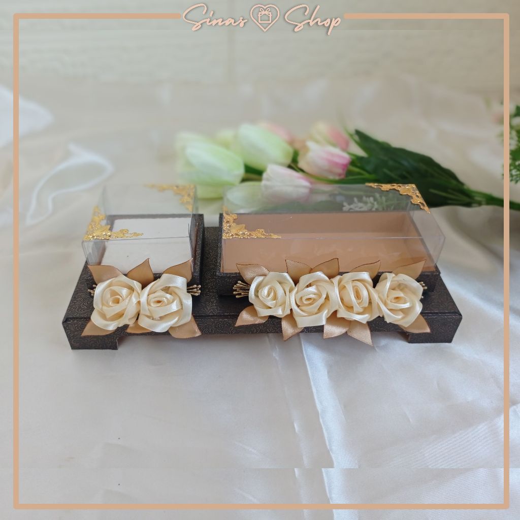 

Box Uang set, kotak cincin dan uang seserahan, Box cincin set, Box mahar set, ring box set pernikahan dan lamaran ready stok