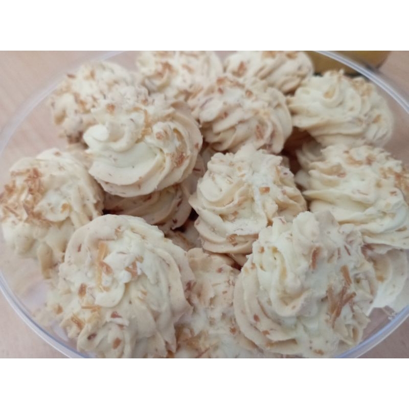 

Sagu KeJu/Toples 500Gr/Renyah/Home Made/Fresh
