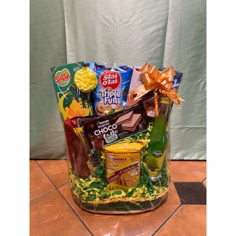 

PARCEL LEBARAN WARNA UKURAN S