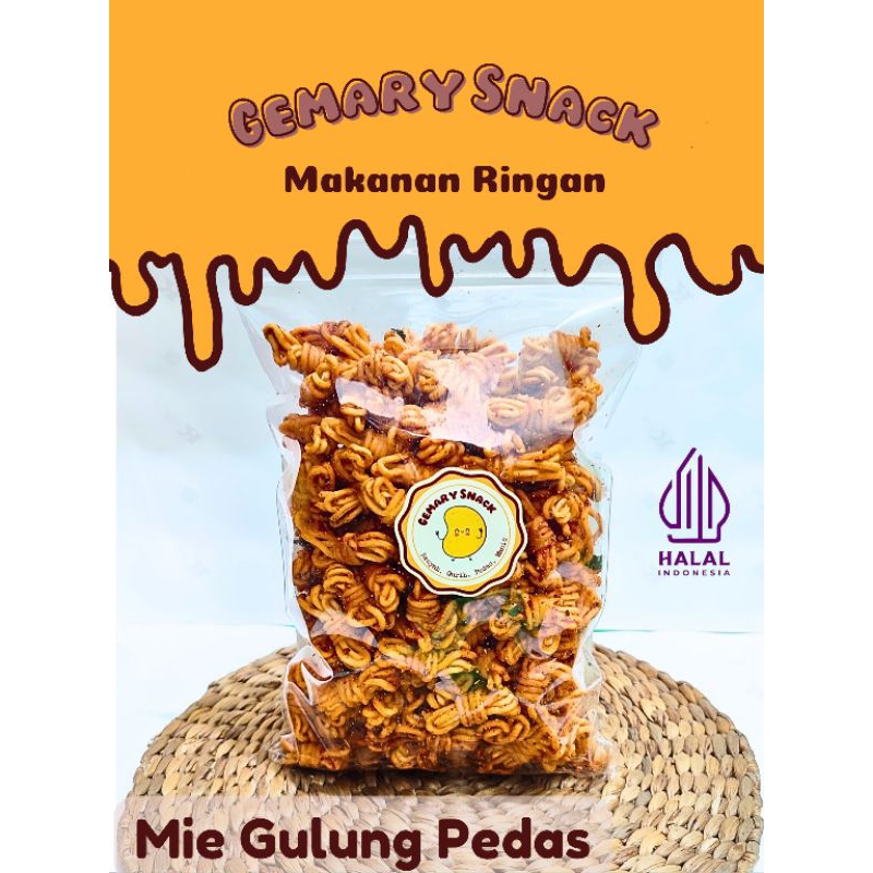 

GEMARY SNACK Cemilan Enak 100% MIE GULUNG KERING PEDAS DAUN JERUK Gurih, Renyah, Lezat, Enak Banget, Makanan Ringan Murah Meriah