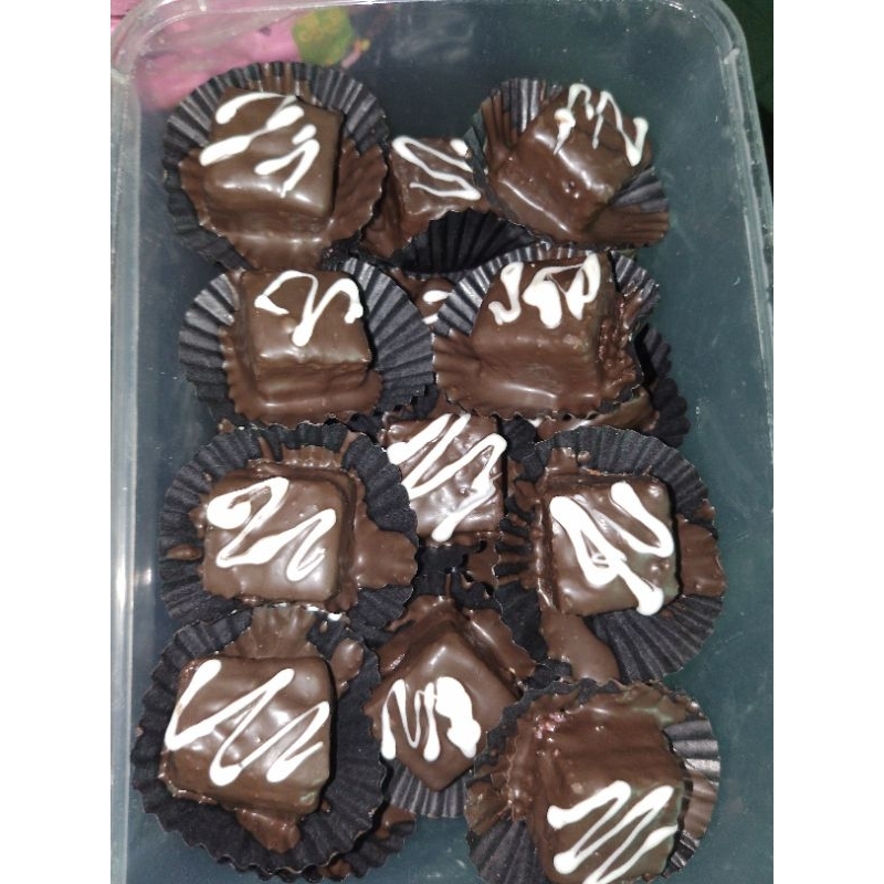 

Pre order wafle coklat, kue coklat