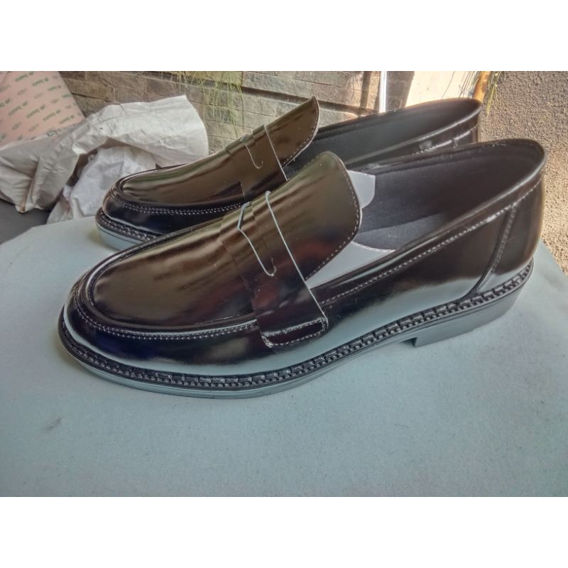 slip on kulit hitamSepatuKulitPriaHandmade-KulitAsliCibaduyut-Custom
