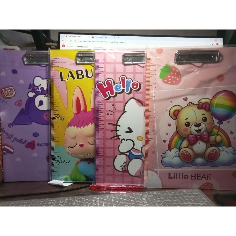 

Papan ujian 2 in 1 karakter fancy and whiteboard/Clipboard and whiteboard karakter 2 in 1