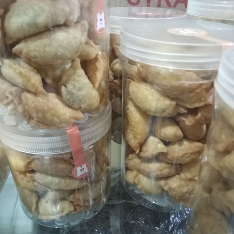 

toples 1.000ml pastel abon pastel kering kuker lebaran