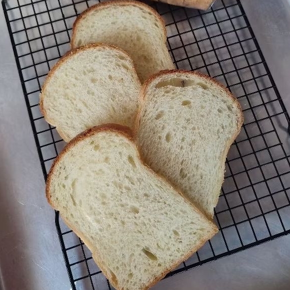 

Shokupan Sourdough Bread | No Yeast Bread | Slice Shokupan | Dapur Prasca