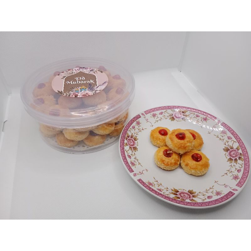 

strawberry cookies