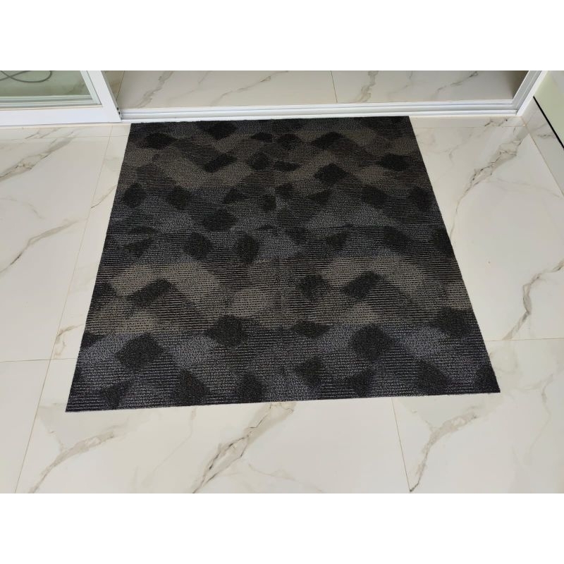 KARPET TILE 60x60 good condition