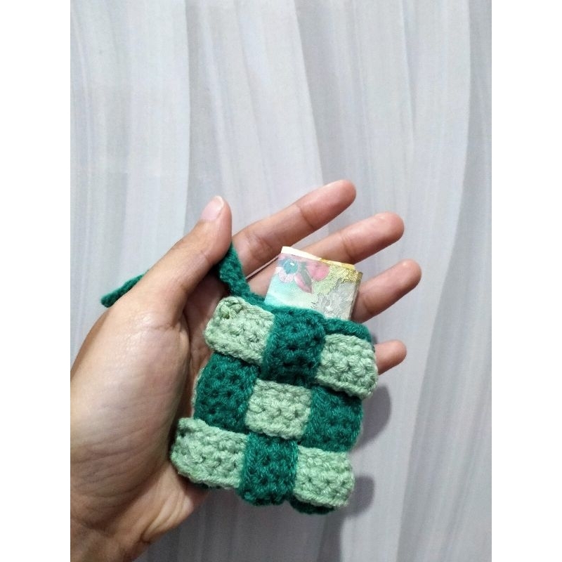 

Amplop Uang Lebaran Bentuk Ketupat | Amplop Rajut Ketupat