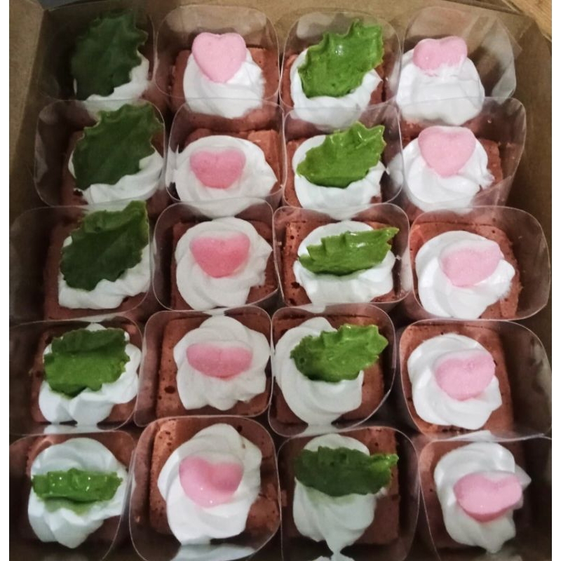 

Thailand Mini Cake