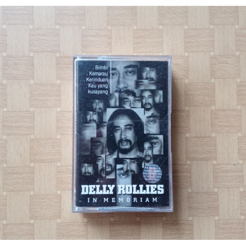 KASET PITA DELLY ROLLIES IN MEMORIAN