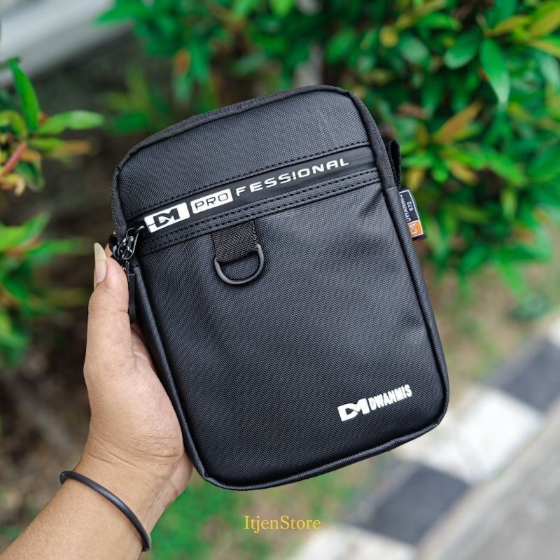 Tas Selempang Pria By DM Dwanmis Slingbag Bahan Kanvas Terbaru