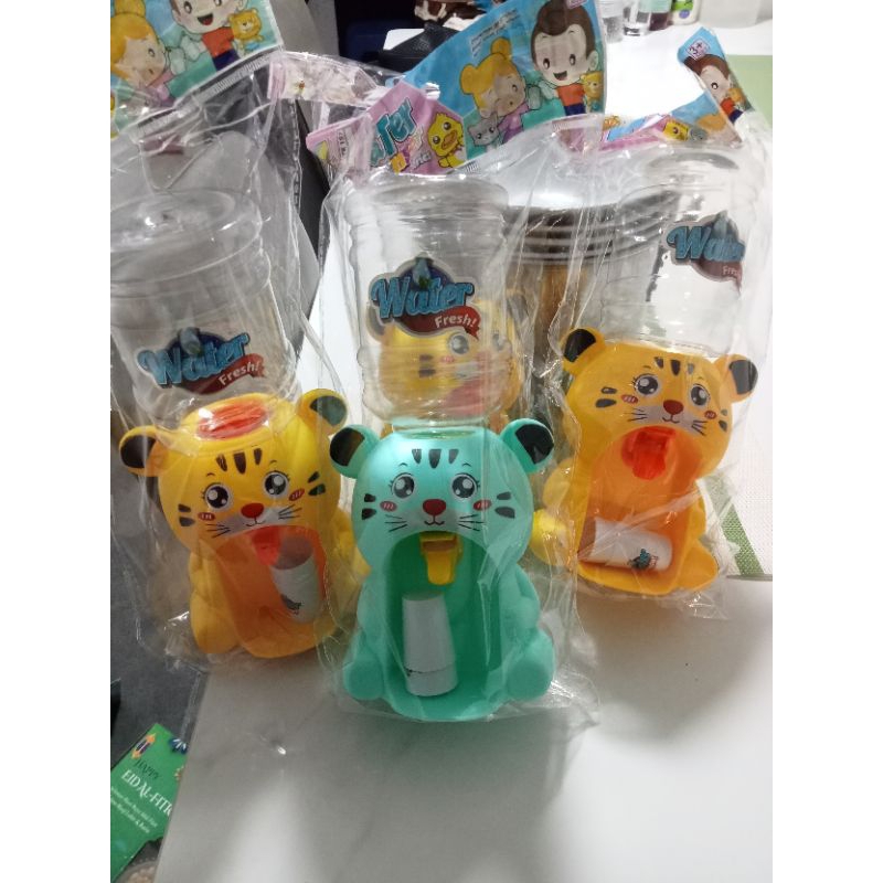 

promo mainan cat water dispenser banyak karakter