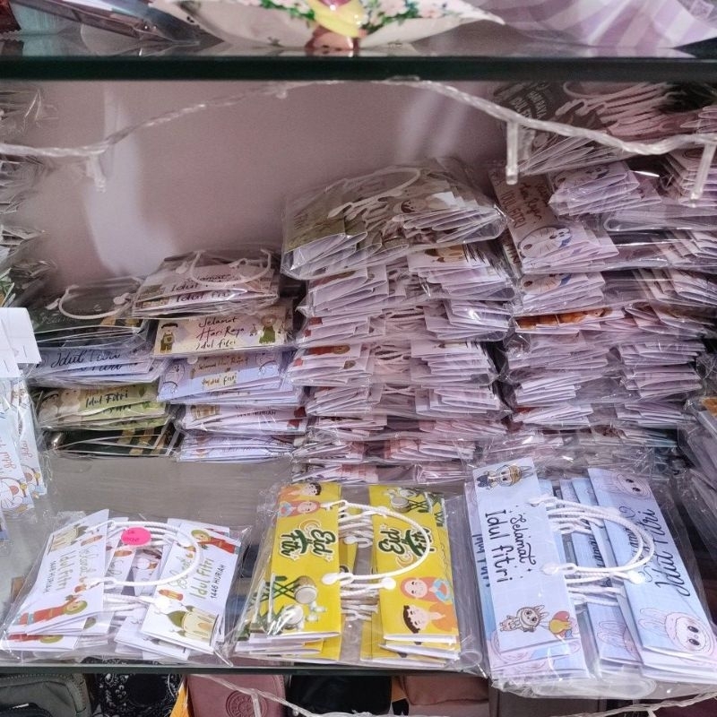 

READY STOCK LABEL HAMPERS SNACK LEBARAN IDUL FITRI 2025