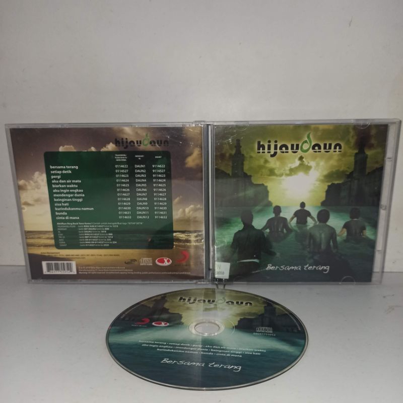 CD Hijau Daun- Bersama Terang ORI
