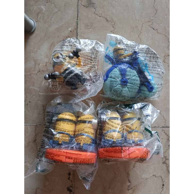 minion happy meal mcd set