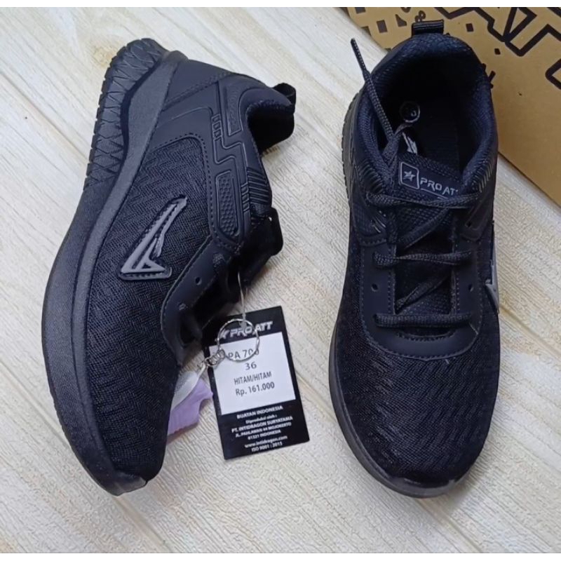 Sepatu pro att tali tanggung pa 700