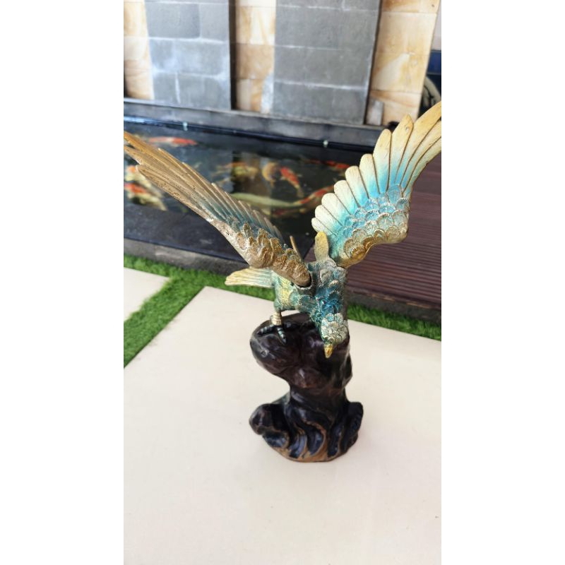 Patung Burung Rajawali - tinggi 50cm