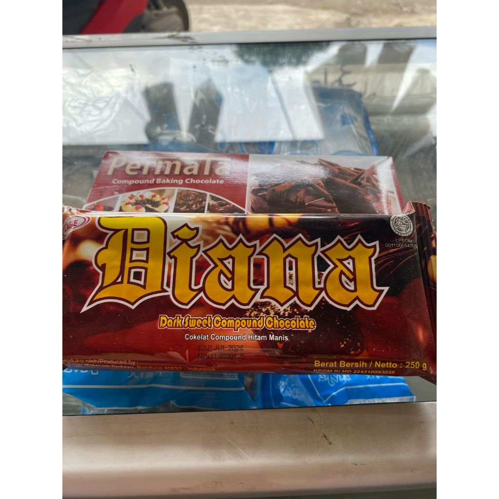 

Biana Dark Sweet Compound Chocolate/biadan dark sweet compound coklat bali hitam berat 250g