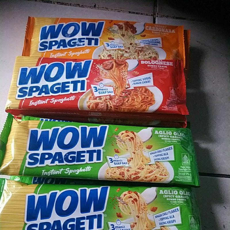 

WOW spageti instant spagehetti 84 g