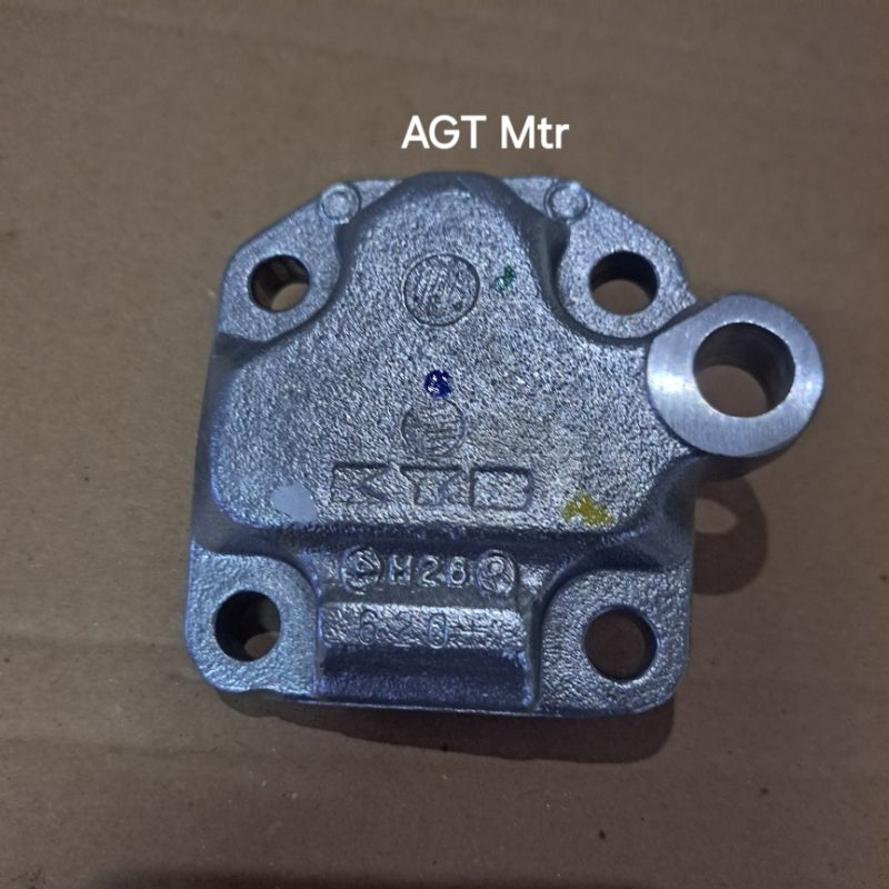 penutup pompa power steering L300.original