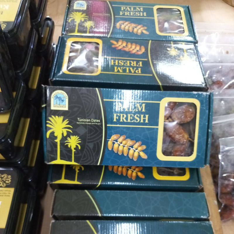 

kurma tangkai palm fresh tunisia