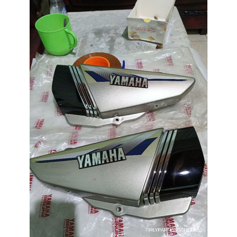 COVER SIDE/BOX SAMPING/BOX AKI/ACCU RX-KING GOLD/KUNING EMAS 2002 LIMITED EDITION NOS ORIGINAL