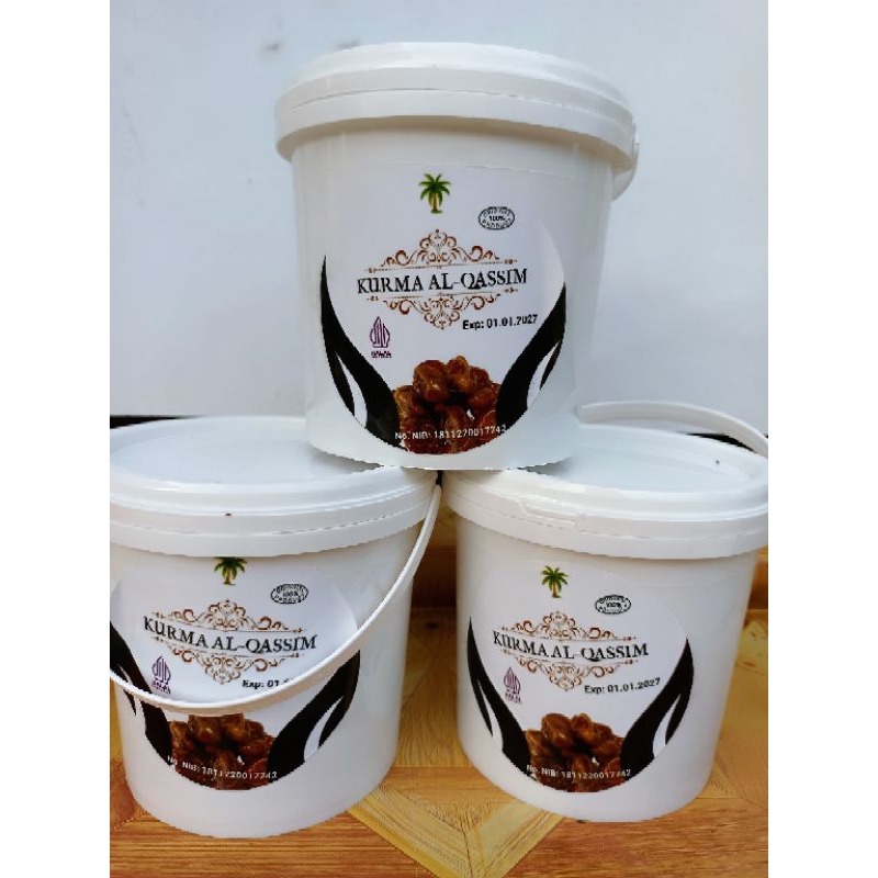 

Kurma Al Qassem