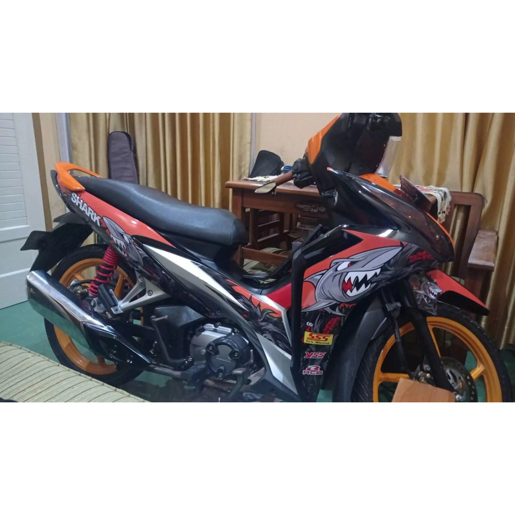 [COD]Sticker Striping Honda Blade New 125 010-Stiker variasi list Motor Motif Shark Hiu GPC