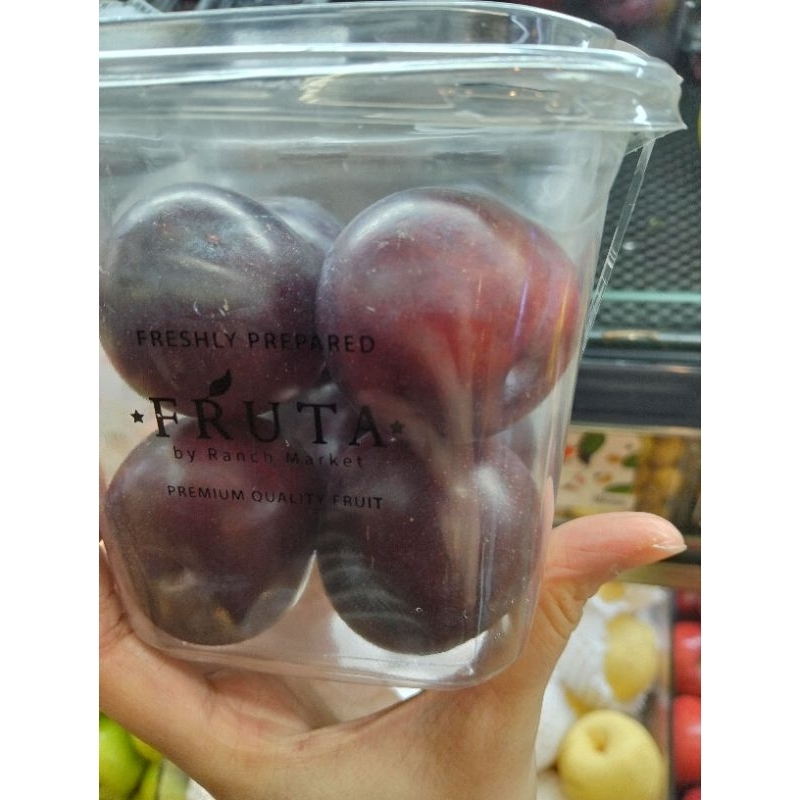 

Buah Plum Segar Impor 400-500g isi 8 pcs