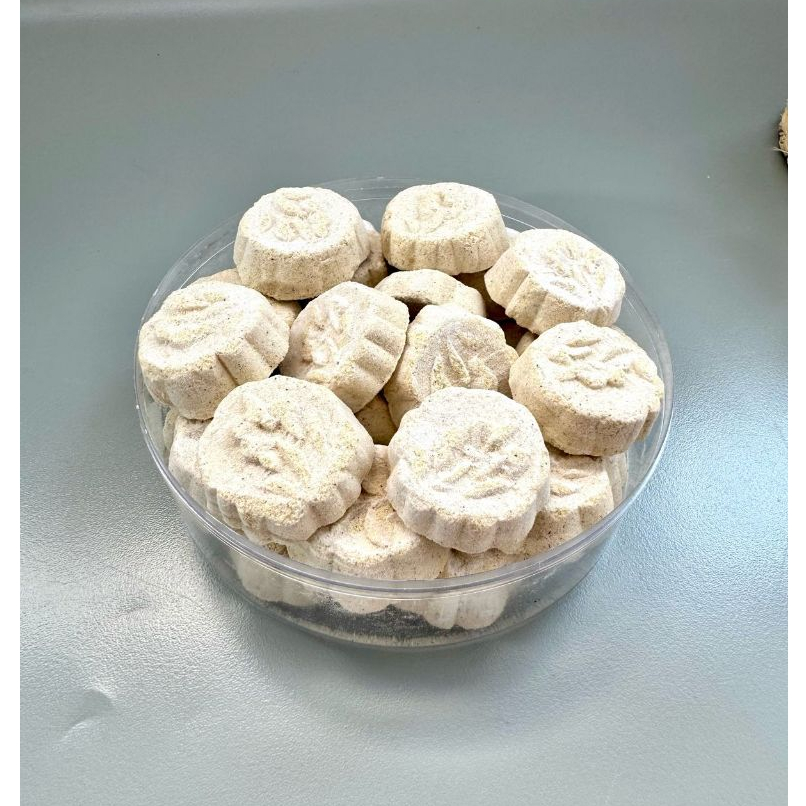 

KUE LEBARAN KUE SATU ASLI KACANG HIJAU TANPA PENGAWET 200 GRAM / KUE SATU KACANG HIJAU