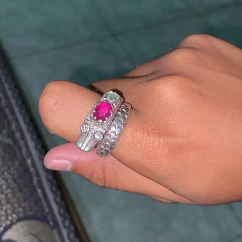 cincin ulan ulan surakarta