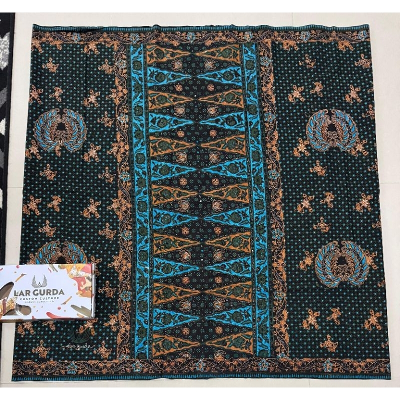 SARUNG BATIK LAR GURDA GRANITAN 88