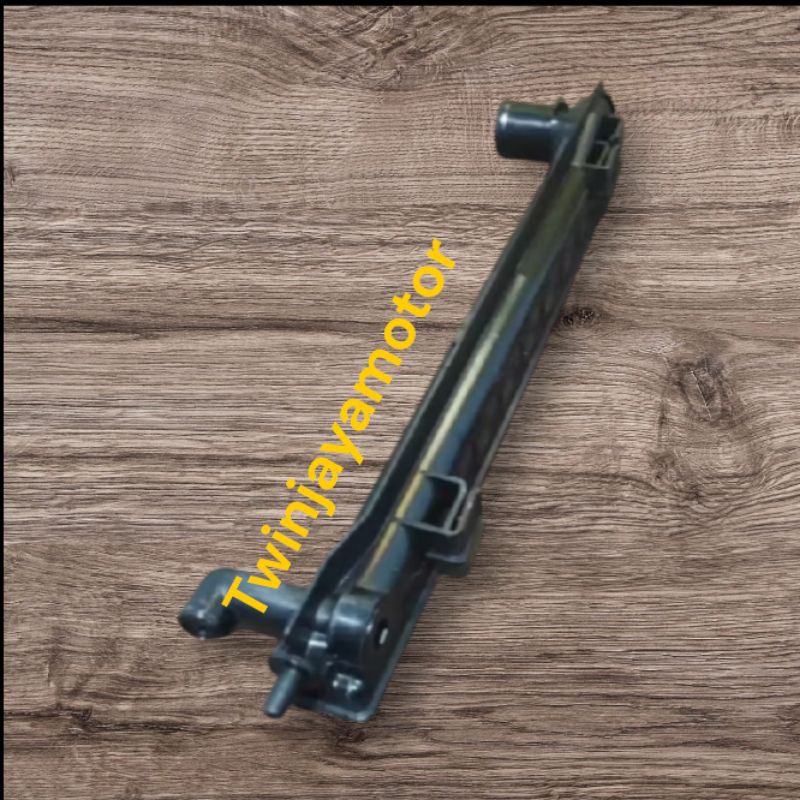 lower tank radiator elgrand E52/cover radiator new elgrand E52