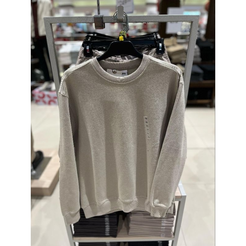 sweater bahan soff katun dan warna menarik zes ori