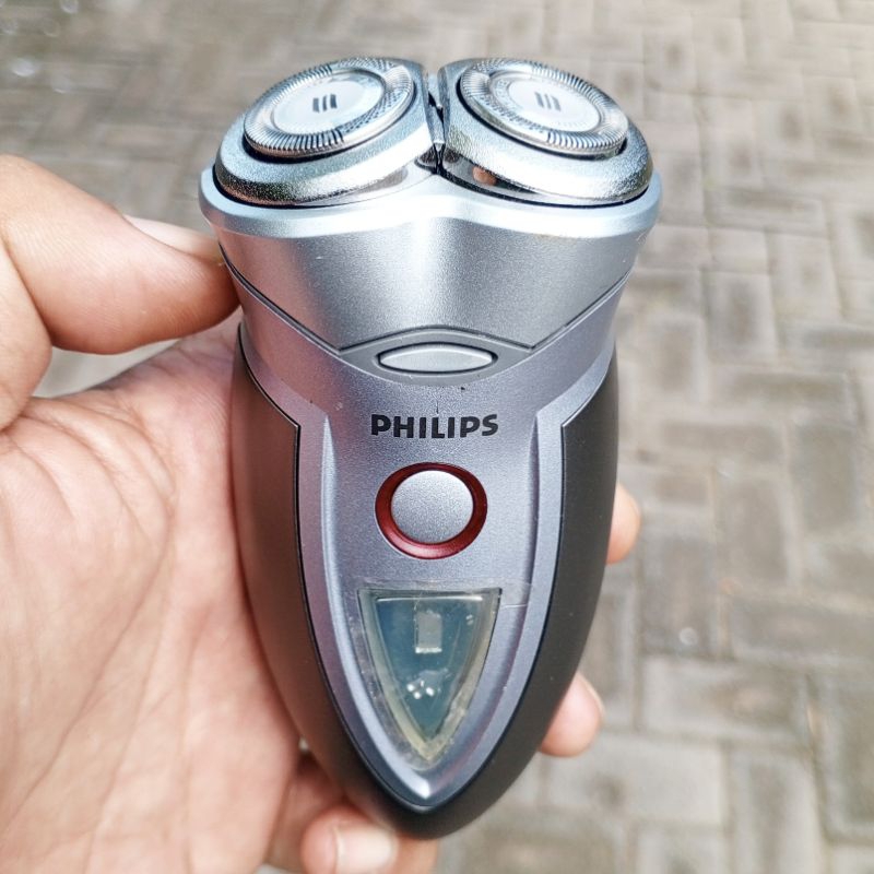 Alat cukur elektrik Philips HQ 6095A