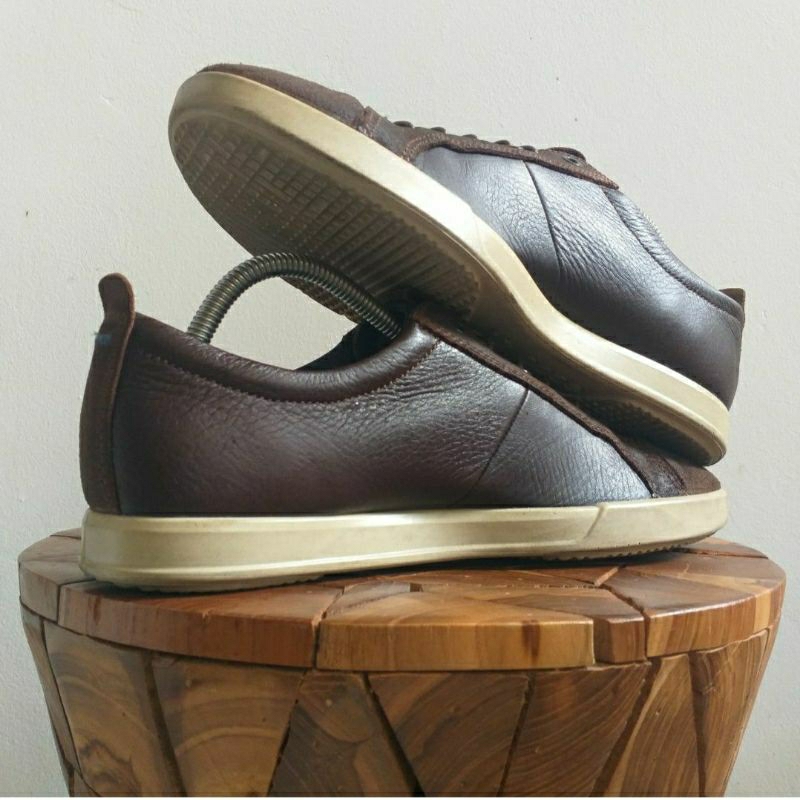 second shoes ecco sz 41 ins 26.0