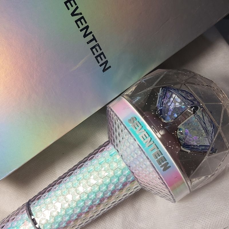 SEVENTEEN OFFICIAL LIGHTSTICK VER 2 [PRELOVED]